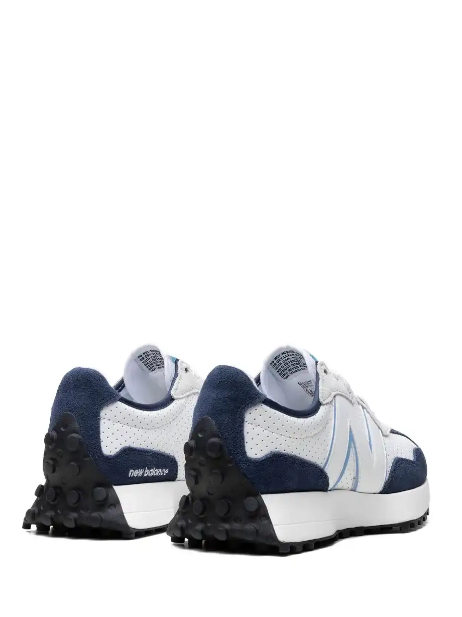  Balance sneakers 327 